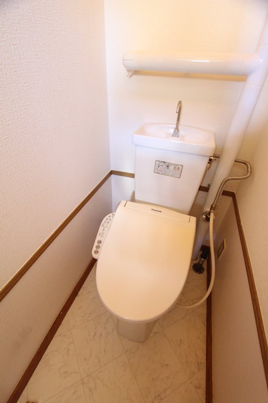 【びさんハイツのトイレ】