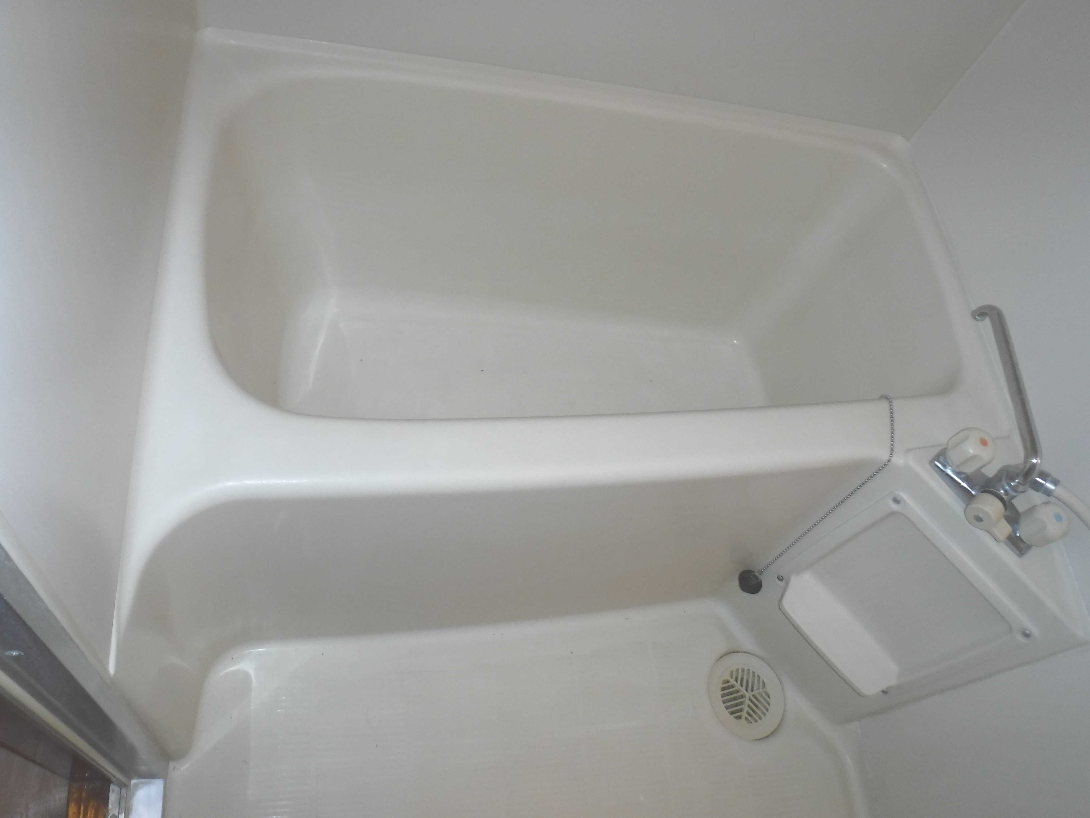 バス・シャワールーム　（別室の写真です）