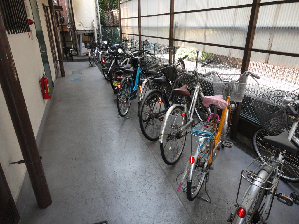 その他共有部分　屋根付き駐輪場