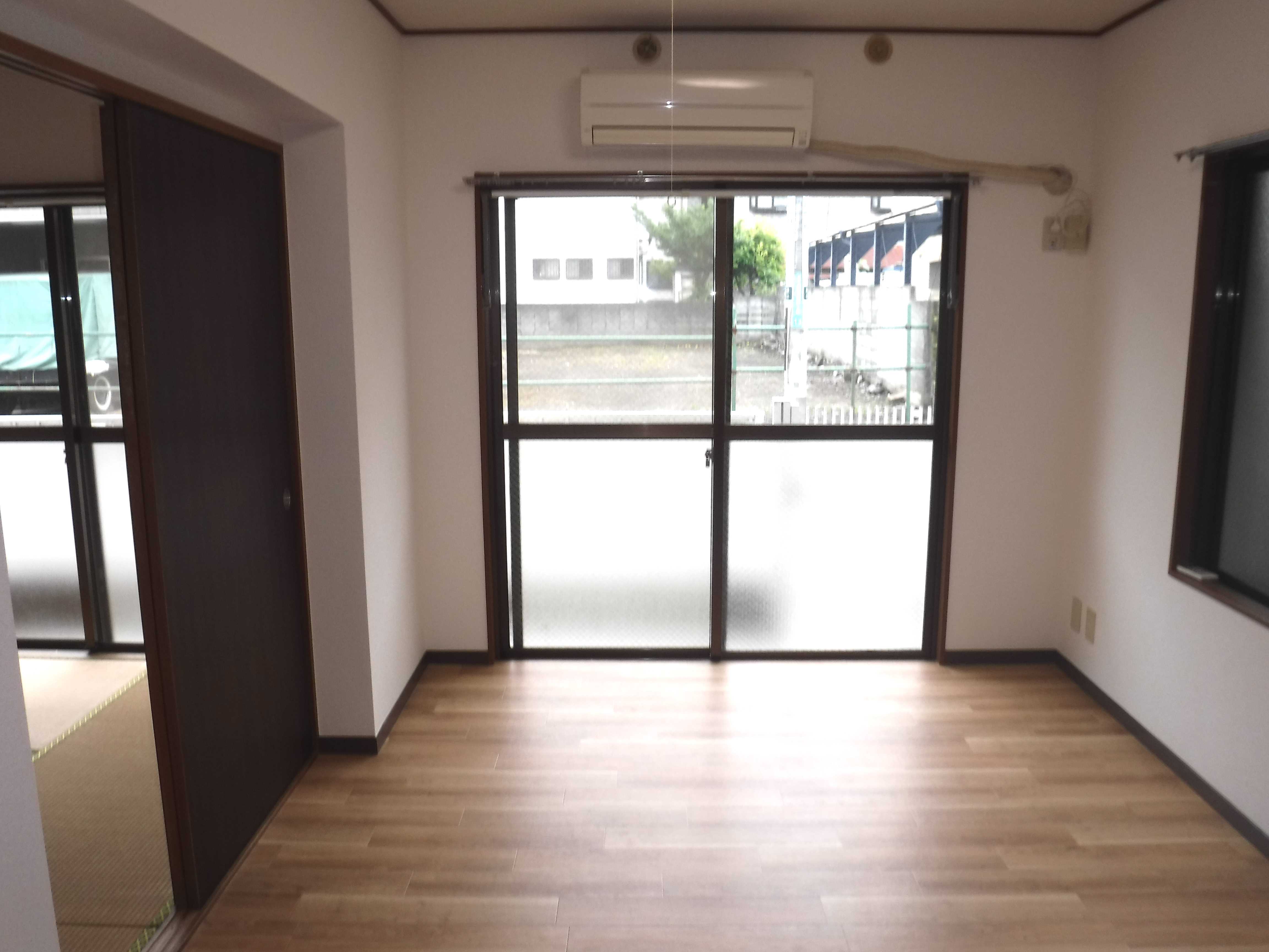 居室・リビング　洋室６帖（別室の写真です）