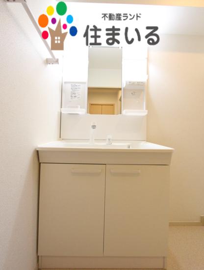 洗面設備　※写真は同型タイプとなります