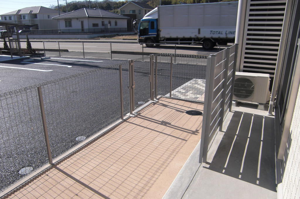 庭　1階のお部屋の特権です！南専用庭付きです！