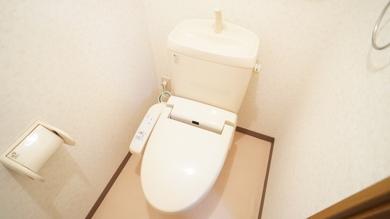 トイレ　シャワー付きトイレ