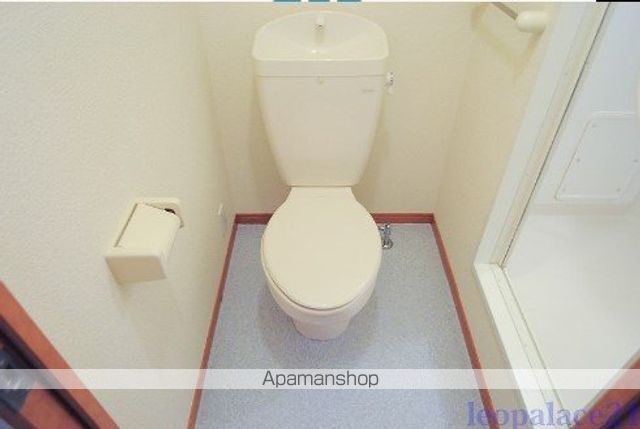 レオパレスESSOR祝谷のトイレ写真
