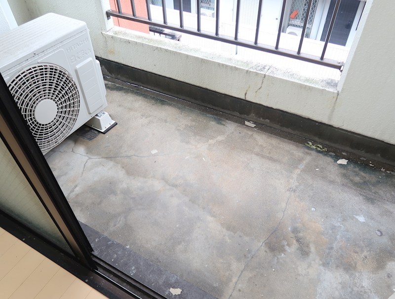 バルコニー　同型タイプ