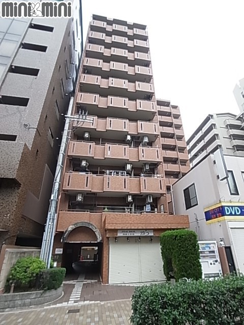 神戸市兵庫区西橘通のマンションの建物外観