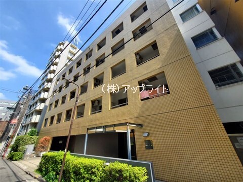 東京都新宿区新宿５（マンション）の賃貸物件の外観