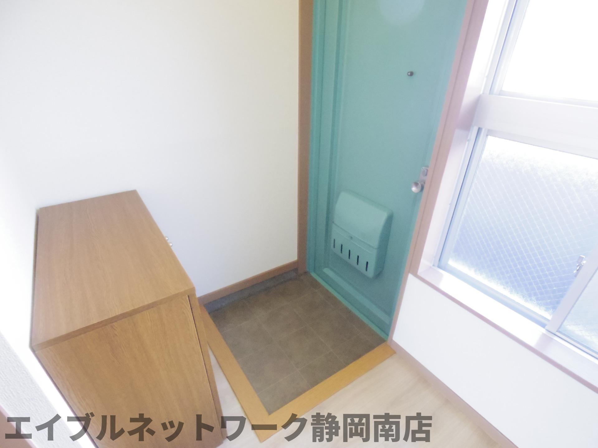 玄関　ゆったりとした玄関です