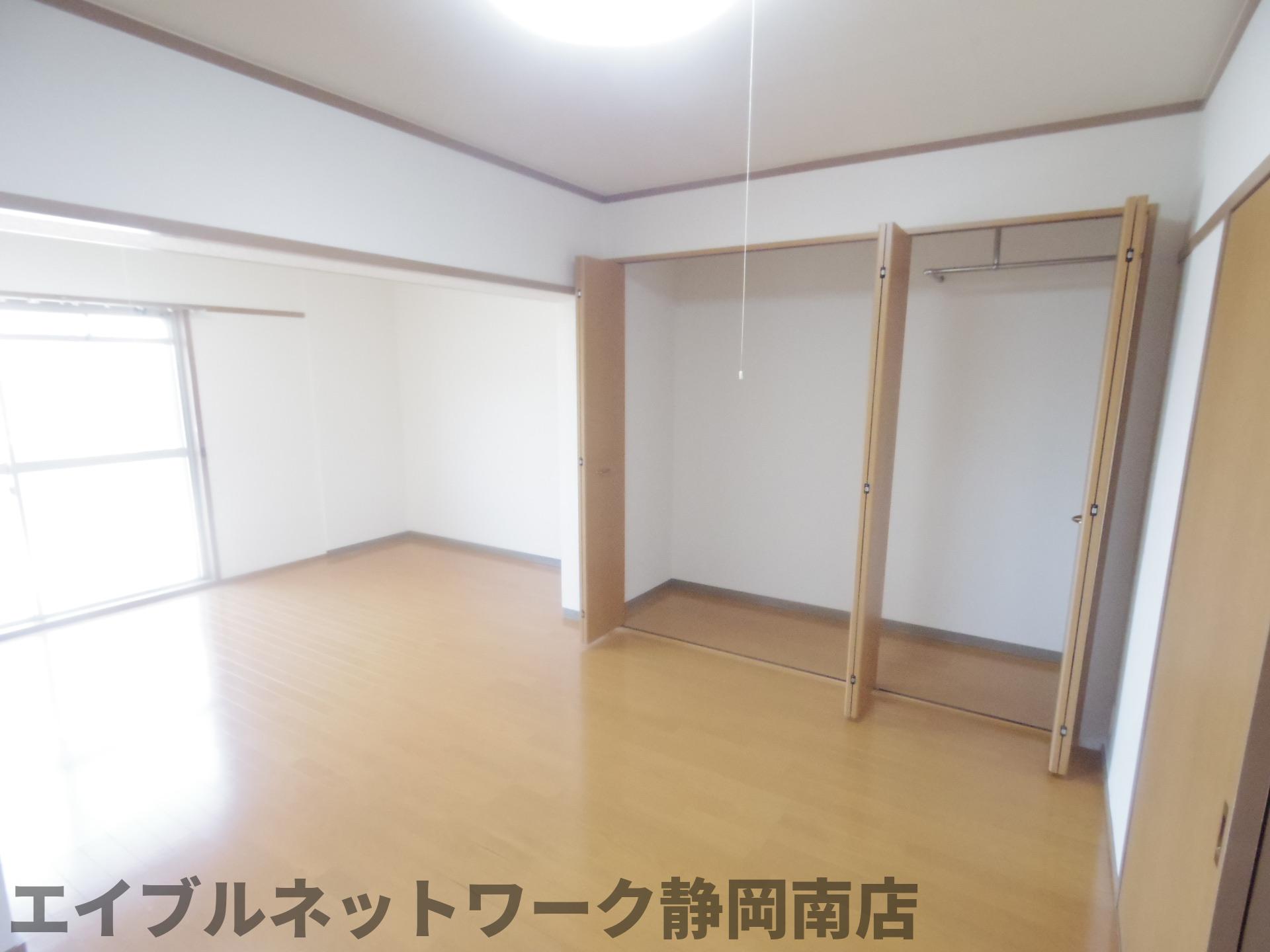 居室・リビング　おしゃれな居間です