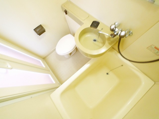 バス・シャワールーム　日々の暮らしに欠かせないお風呂です