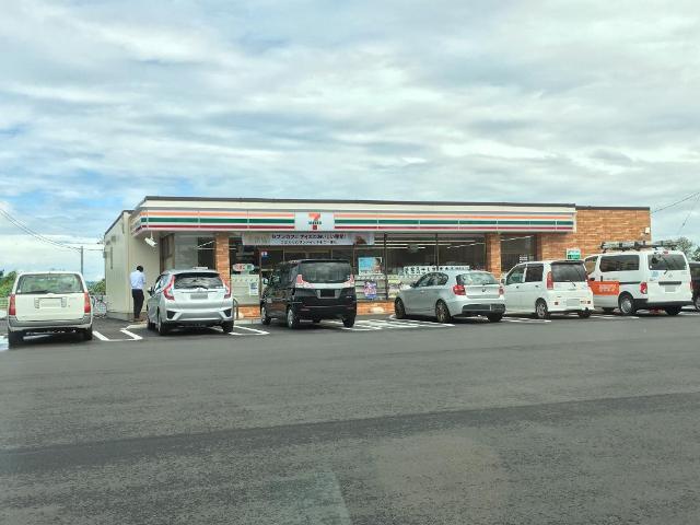 コンビニ　セブンイレブン前橋駒形インター店（コンビニ）まで646m