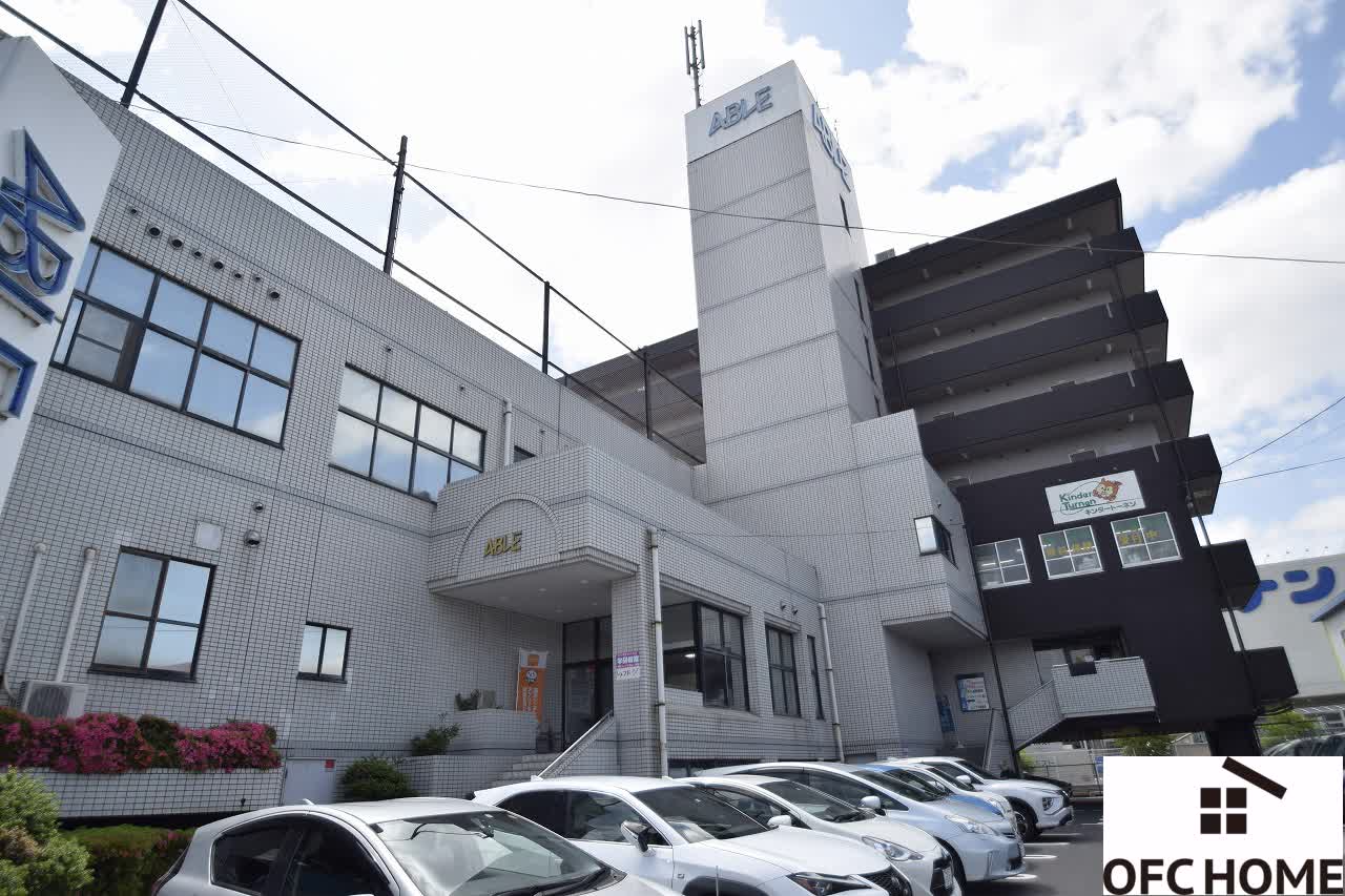 岡山市北区下伊福本町のマンションの建物外観