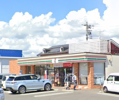 コンビニ　セブン－イレブン福山西新涯町１丁目店（コンビニ）まで374m