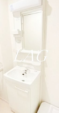 洗面設備　独立洗面台です。
