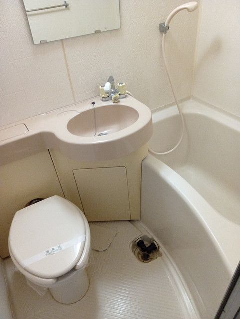 バス・シャワールーム