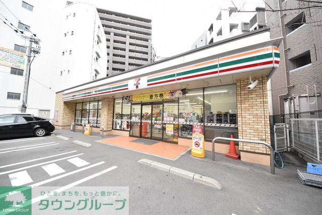 コンビニ　セブンイレブン博多人参通り店（コンビニ）まで230m