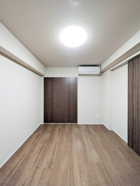 その他部屋・スペース　洋室６．１帖？