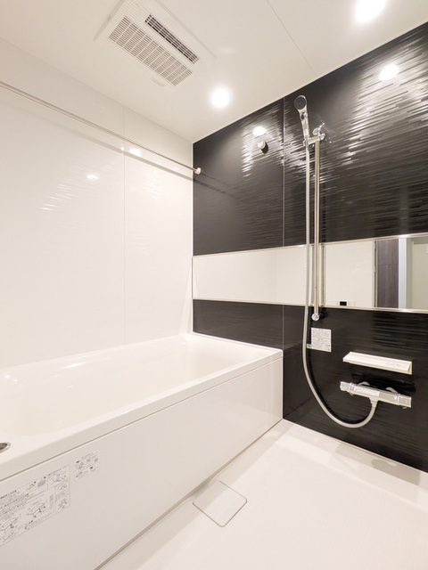 バス・シャワールーム　浴室