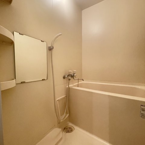 バス・シャワールーム　同仕様タイプです