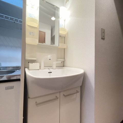 洗面設備　同仕様タイプです