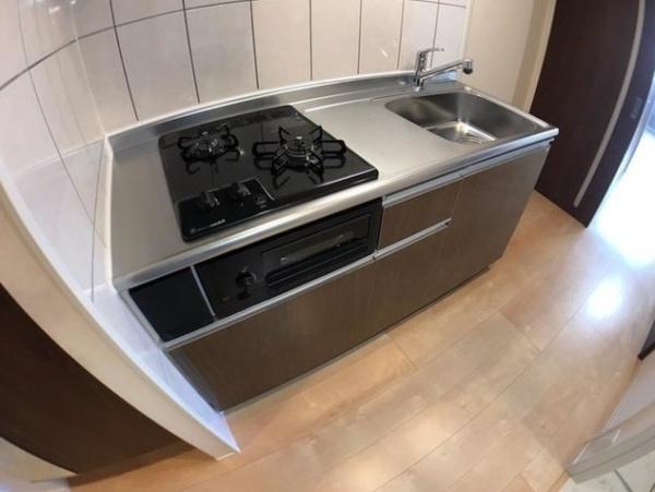 キッチン　システムキッチン　便利な2口コンロ！