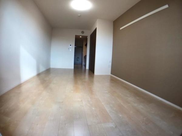 居室・リビング　洋室　8帖