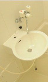 洗面設備　仕様・設備は現状と異なる場合有。現状優先