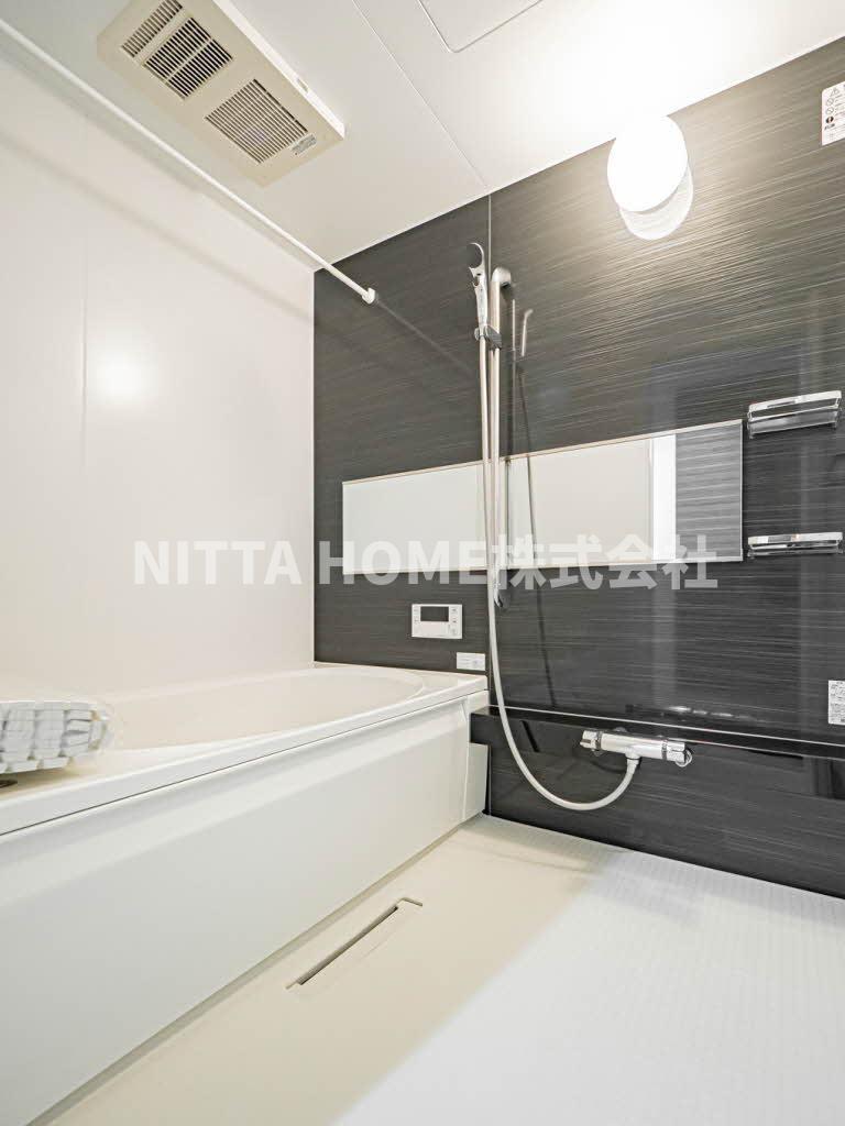 バス・シャワールーム　清潔感のあるバスルーム♪