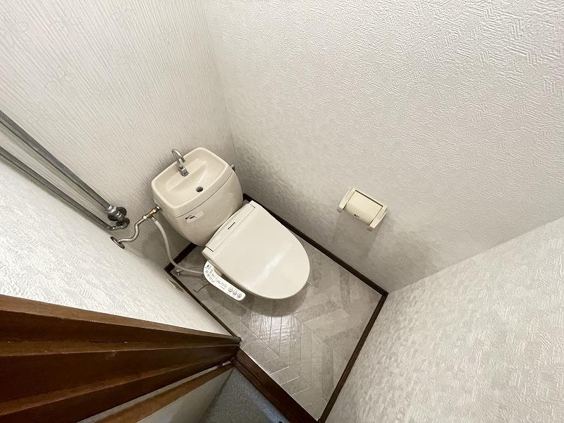 トイレ　トイレ