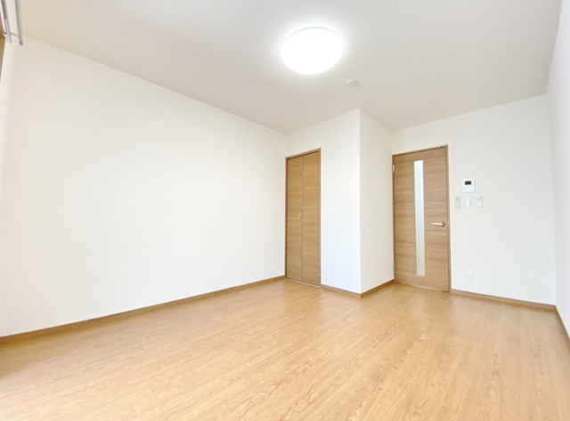 居室・リビング　広く開放的なお部屋です