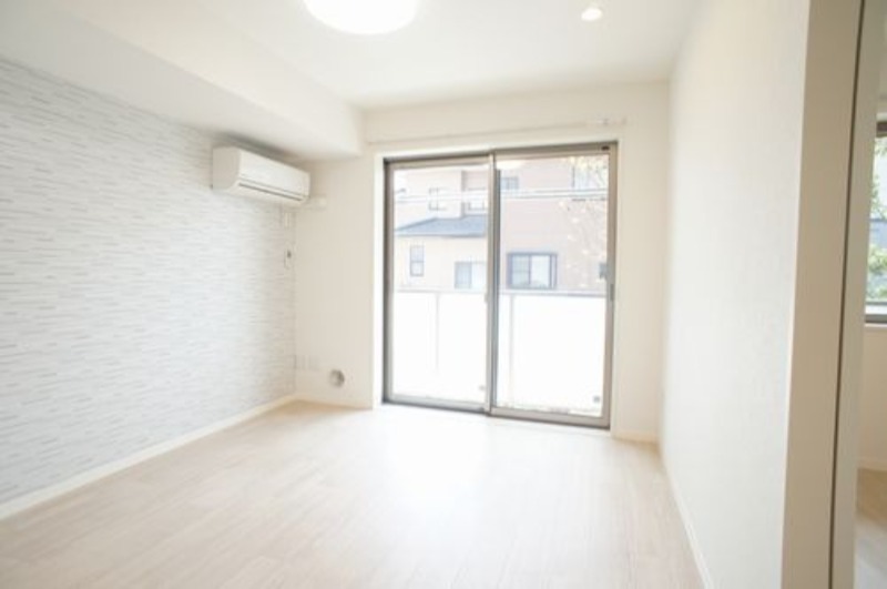 居室・リビング　図面と現状に相違がある場合には現状を優先