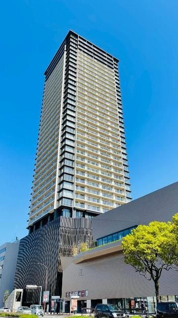 建物外観　地上40階、地下2階の超高層マンションです！