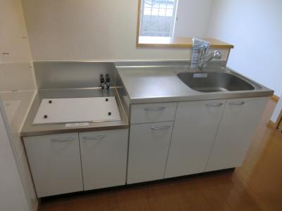 キッチン　写真は同型シリーズです。