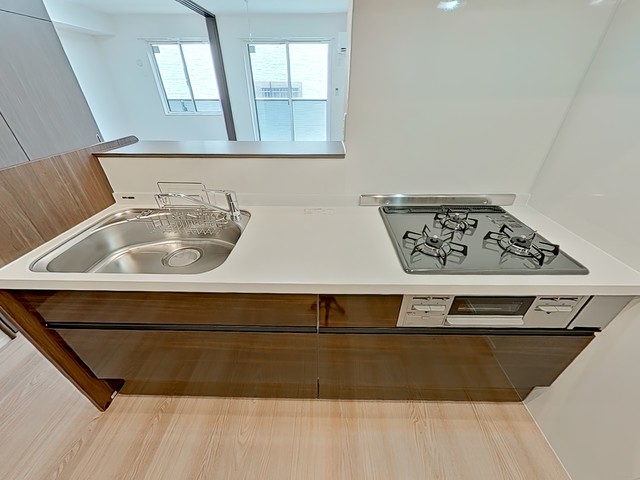 キッチン　※写真は同タイプ住戸です。