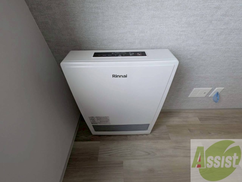 その他　暖房です。冬場の寒い日でも安心ですね～