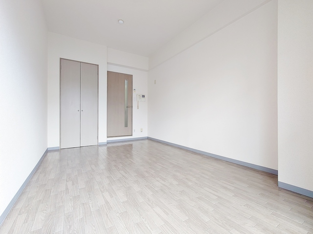 居室・リビング　フローリング