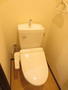 トイレ　温水洗浄便座付き！