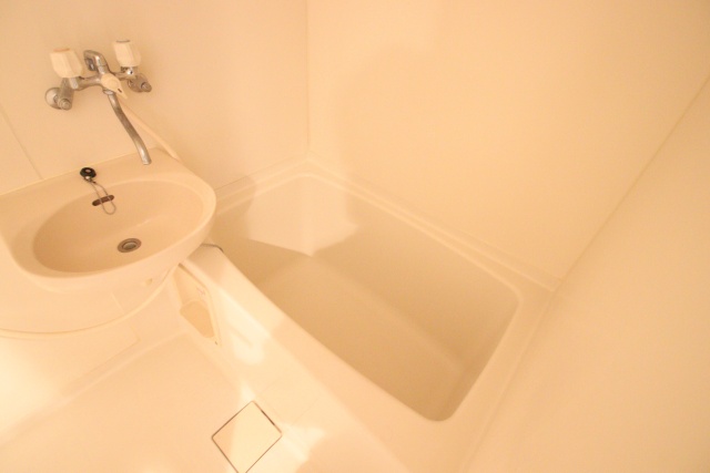 バス・シャワールーム　別室の参考写真です。※現況優先