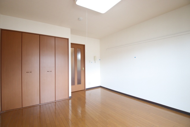 居室・リビング　別室の参考写真です。※現況優先