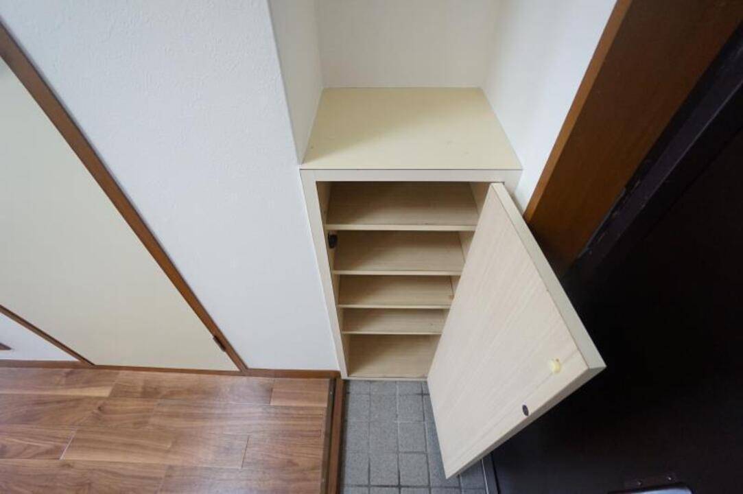 収納　下駄箱
