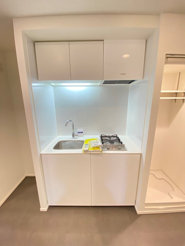 キッチン　※室内参考画像