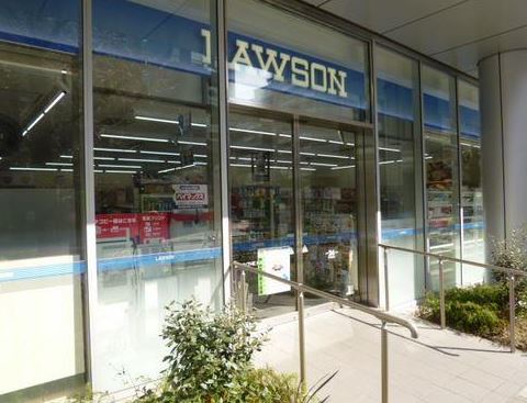 コンビニ　ローソンTHE　KAITEKIビル店（コンビニ）まで120m