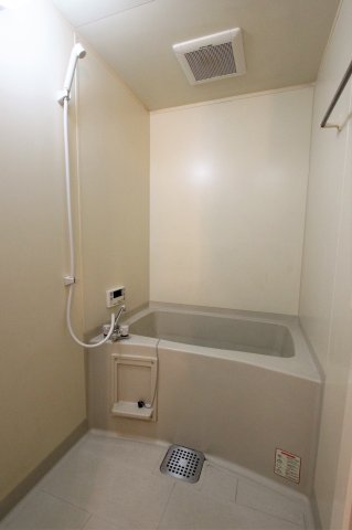 バス・シャワールーム　参考写真です。現況優先。