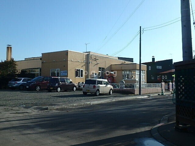 幼稚園・保育園　住吉認定こども園（幼稚園・保育園）まで688m