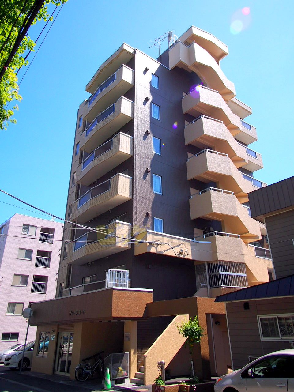 建物外観　人気の高層マンションです♪