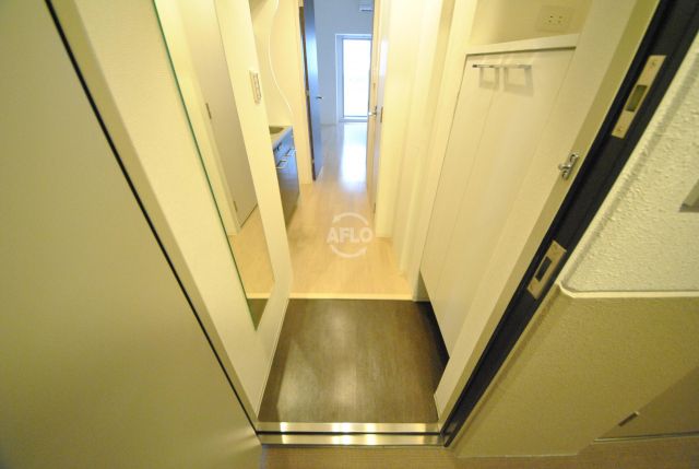 その他　セレニテ北久宝寺　玄関スペース