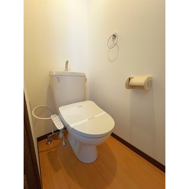 トイレ　洗浄便座付