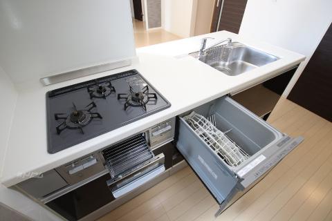 キッチン　コンロ・食洗機・グリル付システムキッチン