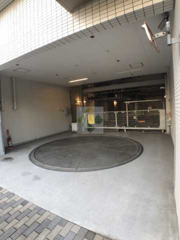 駐車場　パークアクシス西ヶ原