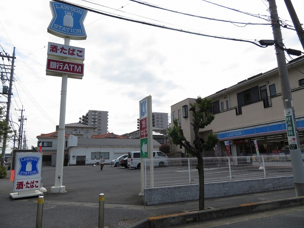 コンビニ　ローソン 草加谷塚町店（コンビニ）まで385m